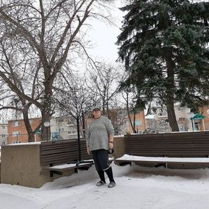 Meet your Posher, Bernice